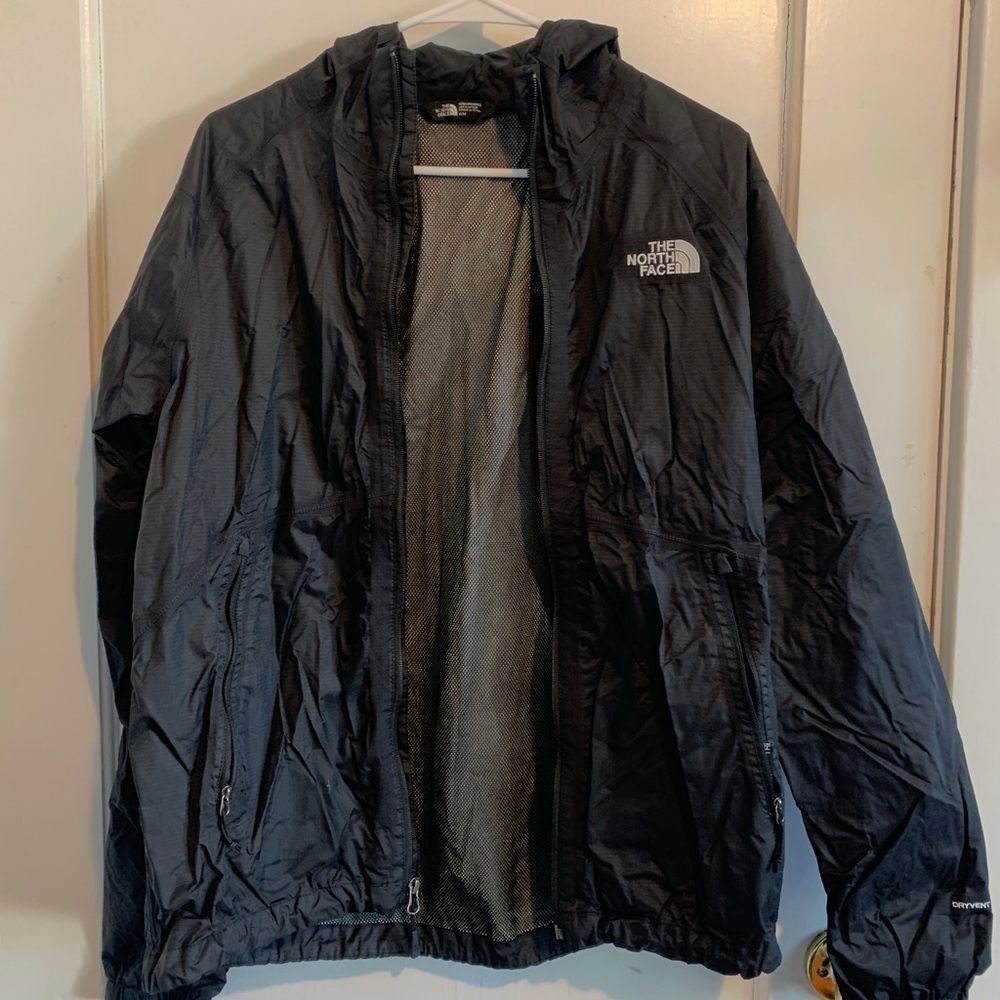 The North Face Men Dryvent Windbreaker